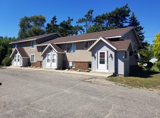 700 136th Ave APT 5, Holland, MI 49424