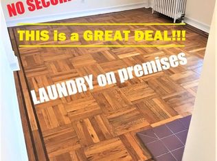 43-06 164th St #C, Flushing, NY 11358