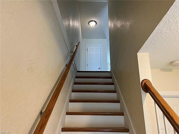 4th image of 5813 Miss Coral Ct