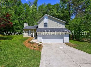 2038 Walden Park Dr, Snellville, GA 30078