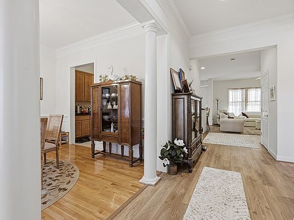 5th image of 40 N Branson Cove Rd