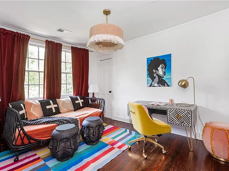 1031 Austin Ave NE #2 — Photo 36