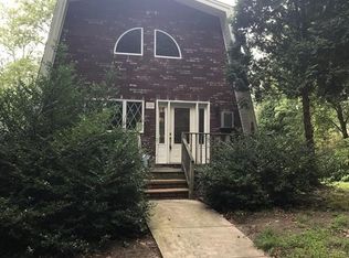 28 Rounds Pl, Attleboro, MA 02703