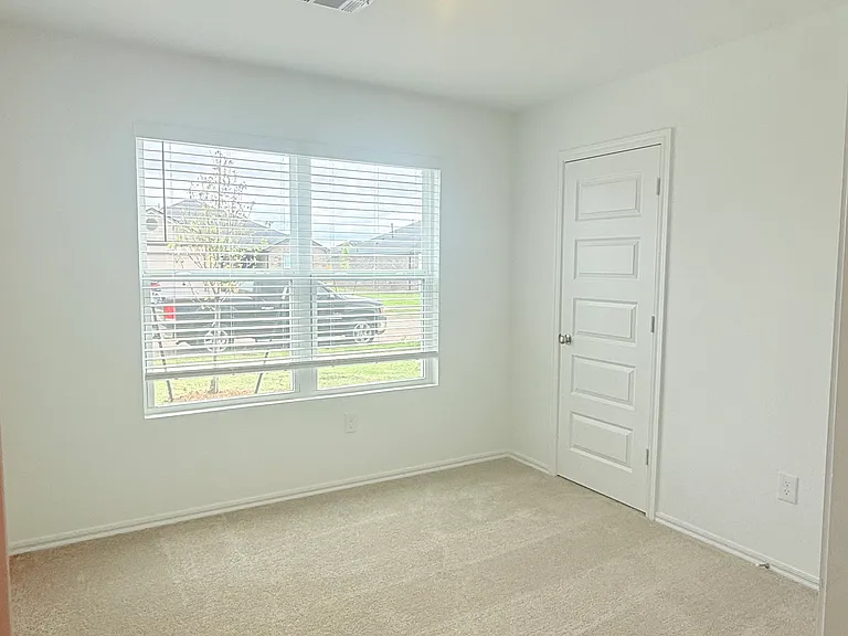 16217 Lovers Ln — Photo 20