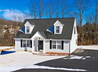 200 Deerfield Ln, Wytheville, VA 24382