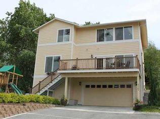 2306 W High St, Chelan, WA 98816