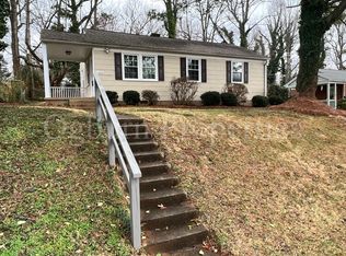 1405 Revere Rd, Winston Salem, NC 27103