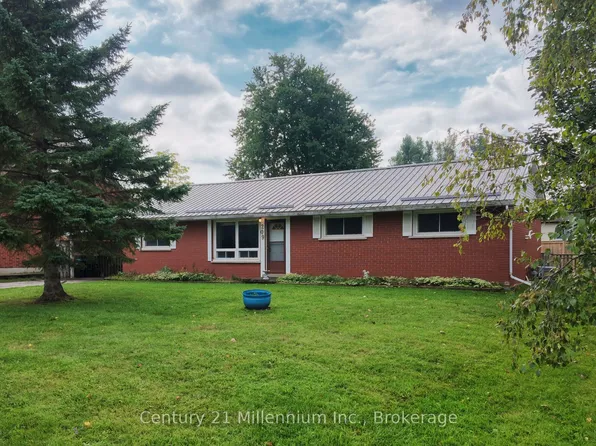 209 John St, Clearview, ON L0M 1S0