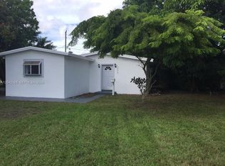 1617 NE 177th St, North Miami Beach, FL 33162