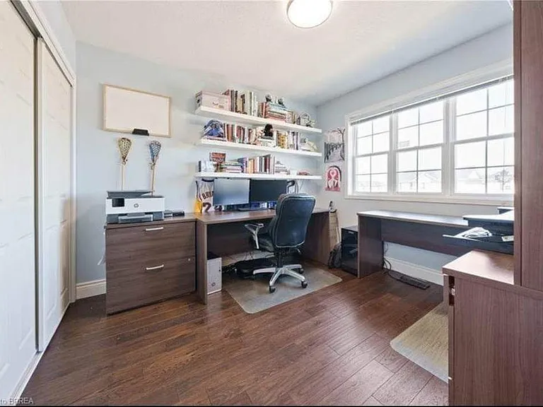 83 Osborn Ave — Photo 5