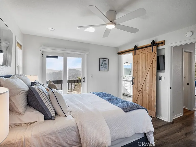27775 Matterhorn Dr — Photo 14
