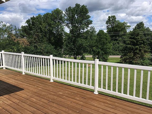 Wrap around deck