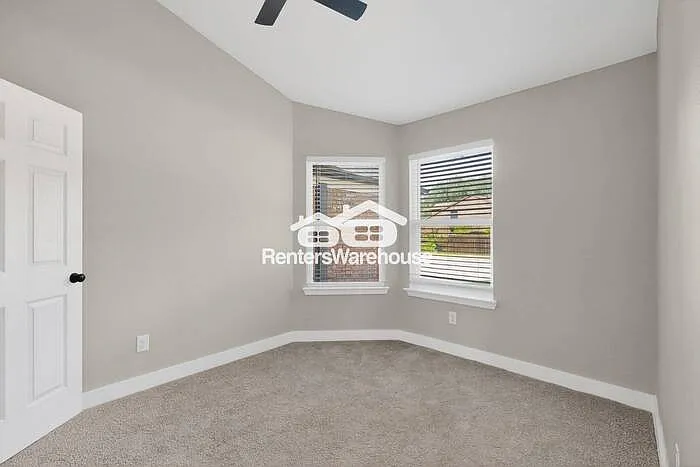 7714 Bordeaux Ln — Photo 29