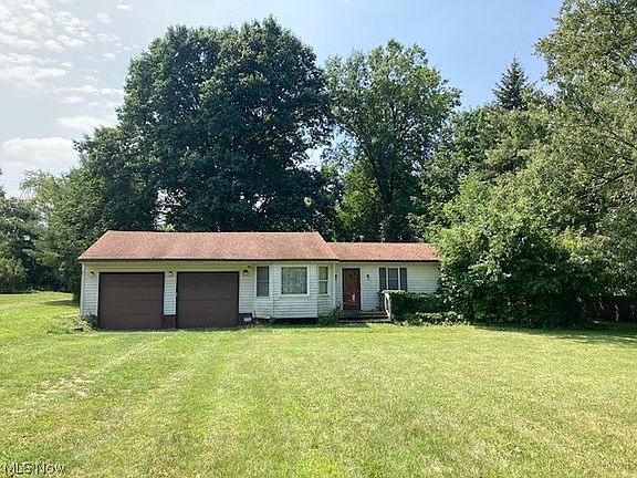 2nd image of 23031 Drake Rd