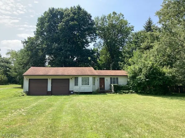 23031 Drake Rd, Bedford, OH 44146