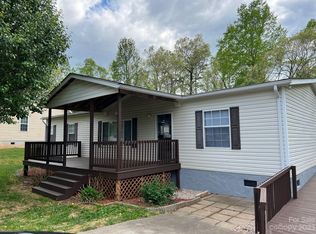 233 Harmony Dr #15, Nebo, NC 28761