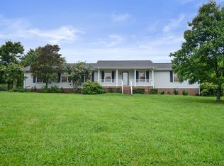 1200 Newmans Trl, Hendersonville, TN 37075