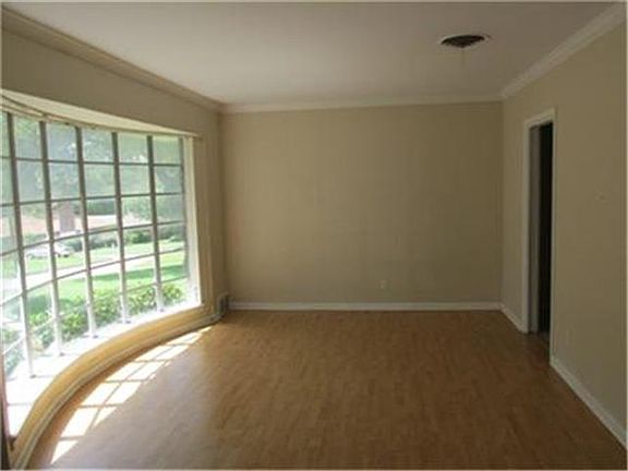 3rd image of 4930 Paloduro Ln