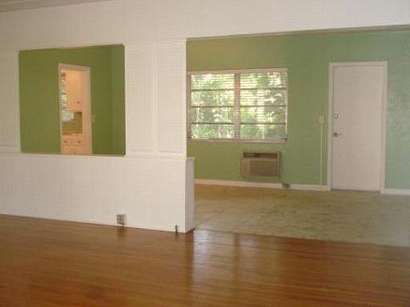 4th image of 433 Sansovino Ave