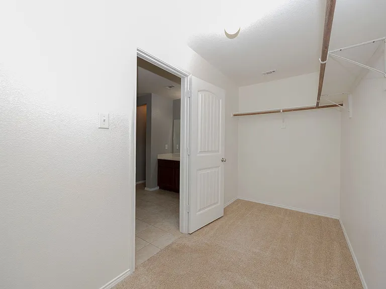 2544 Saldana Dr — Photo 19