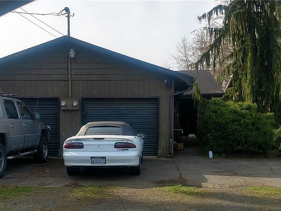 5th image of 1007 Macfarlane St