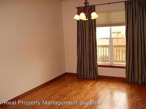 2nd image of 2615 Oshaughnesy St