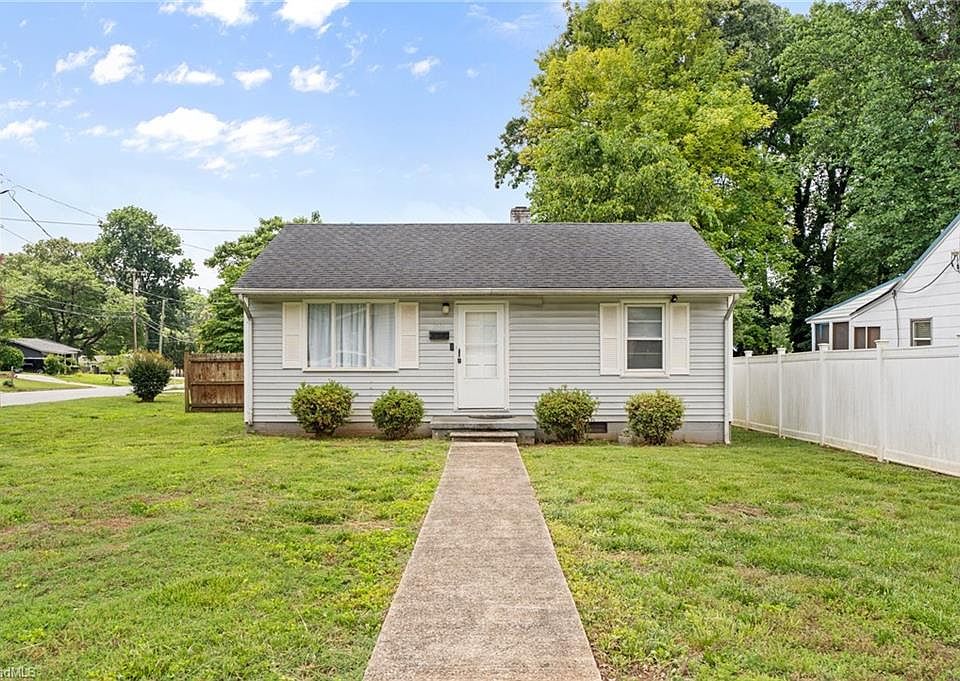 1st image of 2101 Maywood St