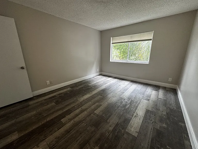5628 Rock Island Rd #196-1 — Photo 10
