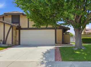26019 Palomita Dr, Santa Clarita, CA 91355