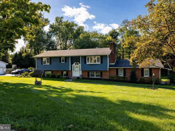 1130 Sturbridge Rd, Fallston, MD 21047