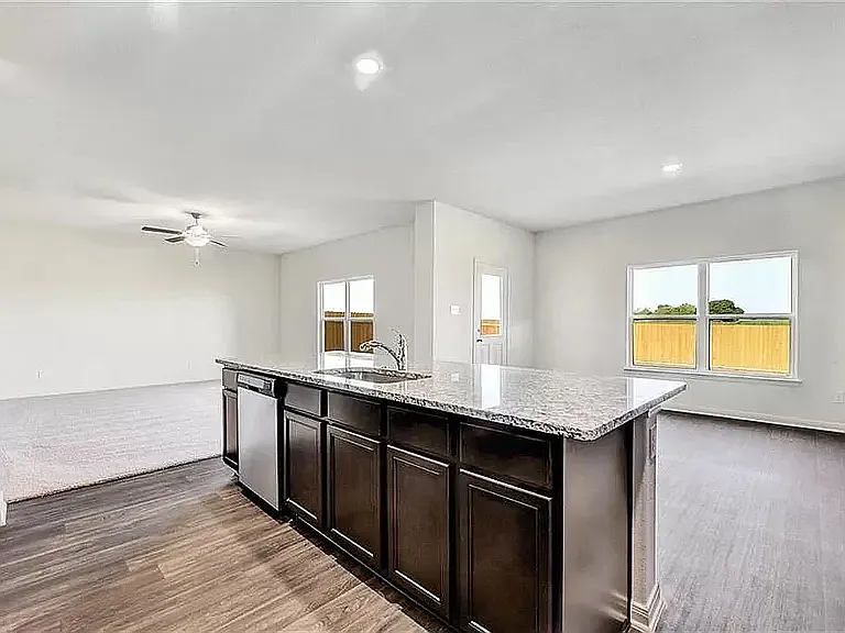 Building Photo - 129 Fairfax Ln