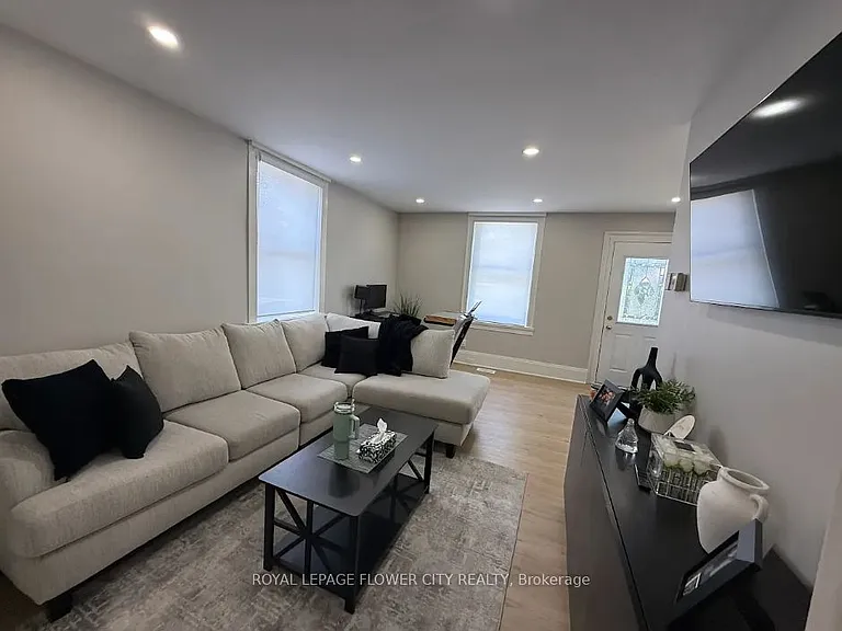 80 Willow St #1 — Photo 7