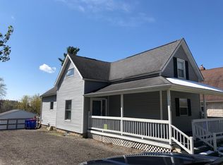 7169 Hall St, Holland, OH