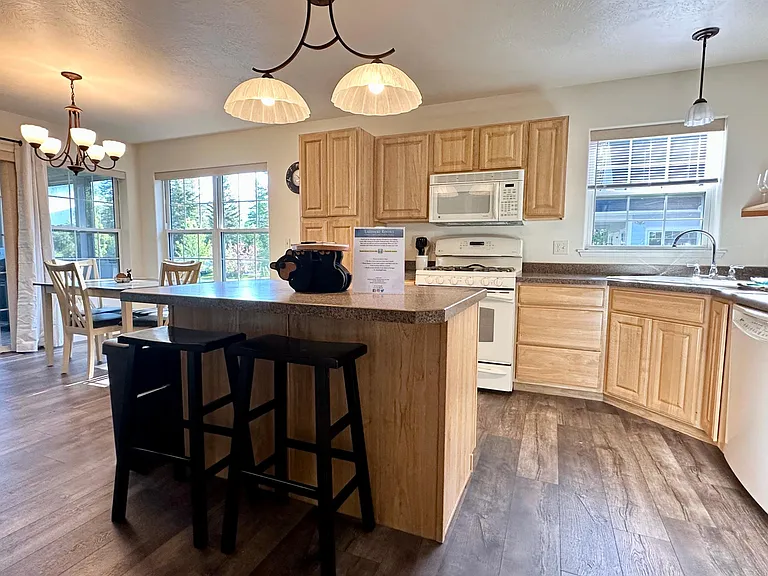 12 River Falls Dr — Photo 10