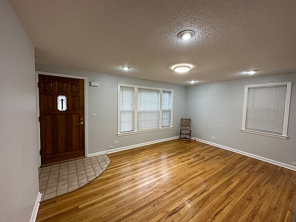 2nd image of 9524 Hacke Ct