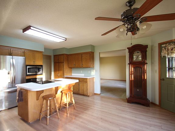 5th image of 19410 Saint Francis Blvd NW