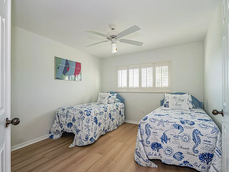 4791 S Newport Island Dr — Photo 41