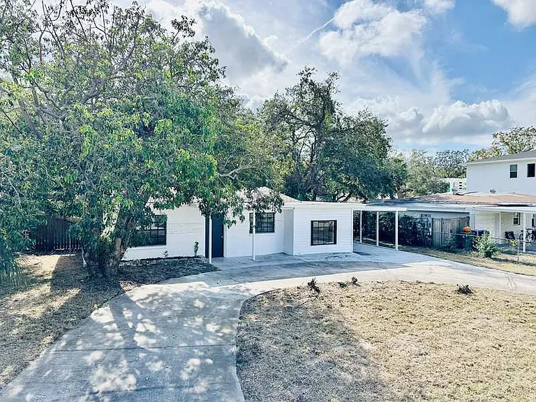 2928 W Elrod Ave — Photo 4