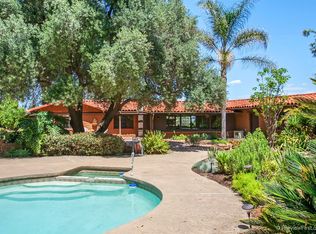 958-60 W Via Rancho Pkwy, Escondido, CA 92029