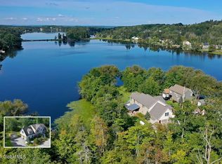 2085 Weast Rd, Pattersonville, NY 12137