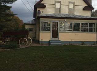 212 Irish St, Lyons, MI 48851