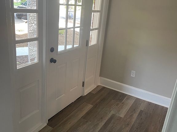 4th image of 608 Bonham Ct