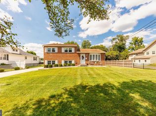 1115 Walnut Ave, Woodbury Heights, NJ 08097