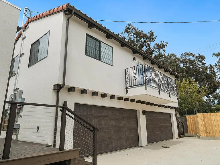 552 Hathway Ave — Photo 15
