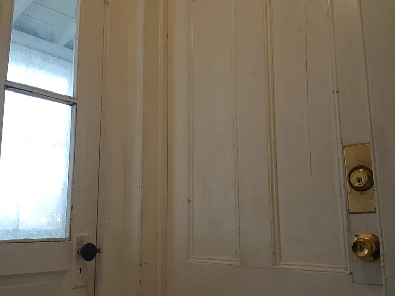 139 N Clinton St #2 — Photo 10