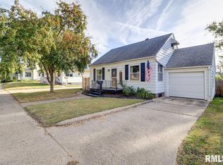 2813 N 3rd St, Clinton, IA 52732