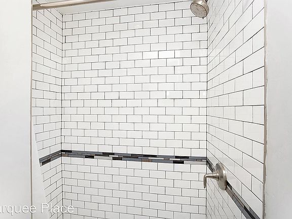 3rd image of 936 N 15th St #11907932