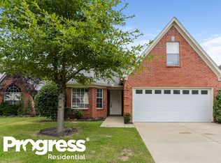 8286 Regal Bend Dr, Olive Branch, MS 38654