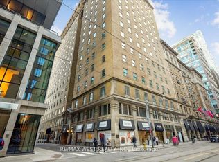 22 Leader Ln #545, Toronto, ON M5E0B2