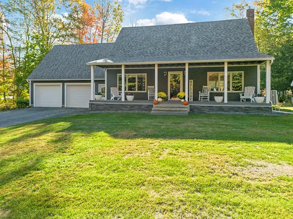 306 Hamilton Terrace, Pittsfield, ME 04967